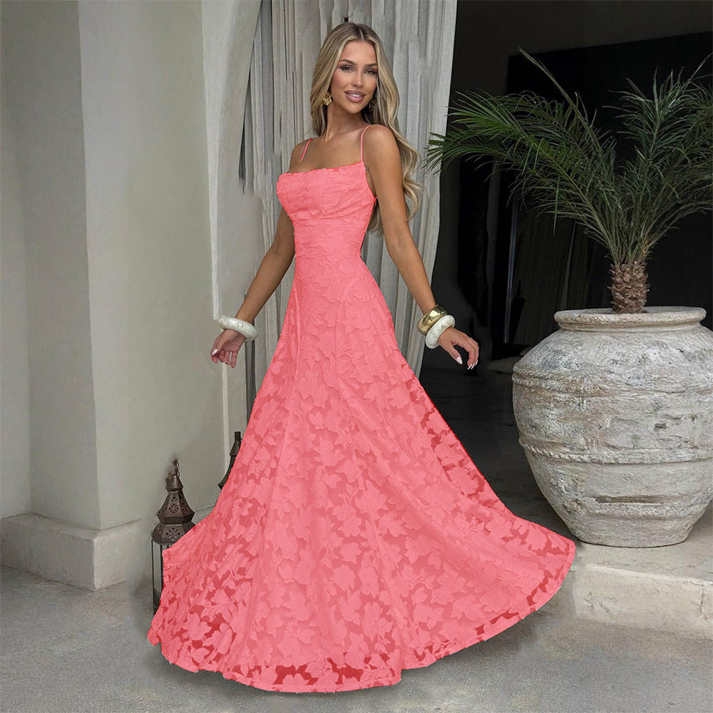 Vestido de Noche de Encaje con Espalda Descubierta