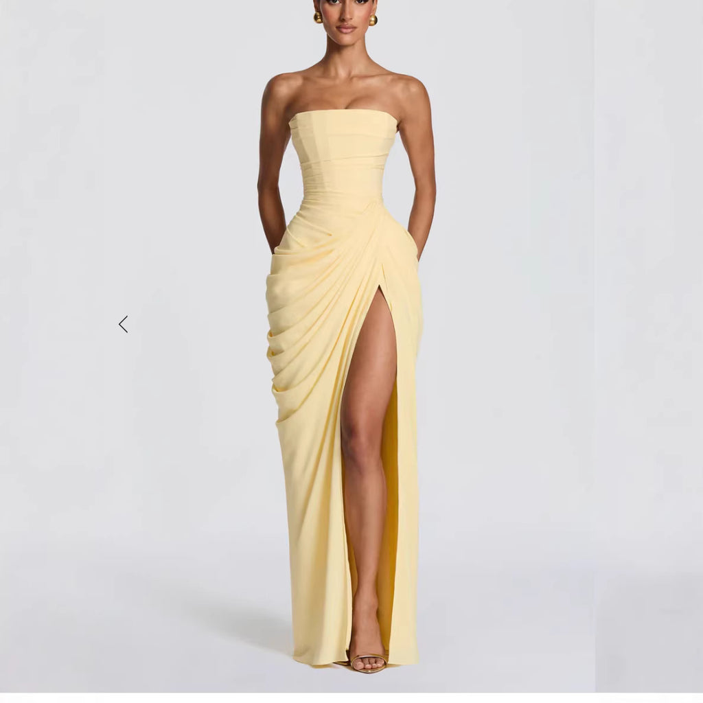 Vestido de Noche con Cinturón